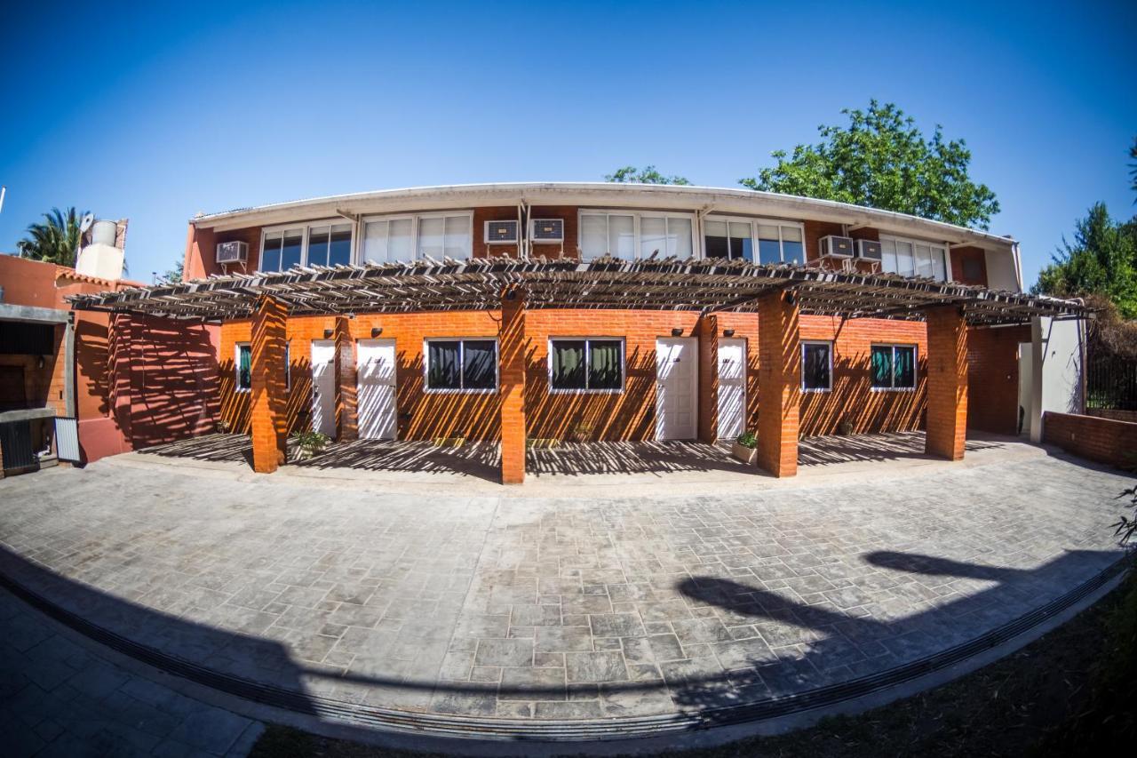 Costalago Suites- By Hvh Villa Carlos Paz Dış mekan fotoğraf